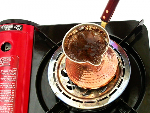 تهیه قهوه ترک با قهوه جوش